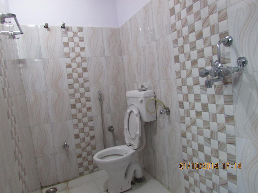 Radha Krishna Home Varanasi Ngoại thất bức ảnh