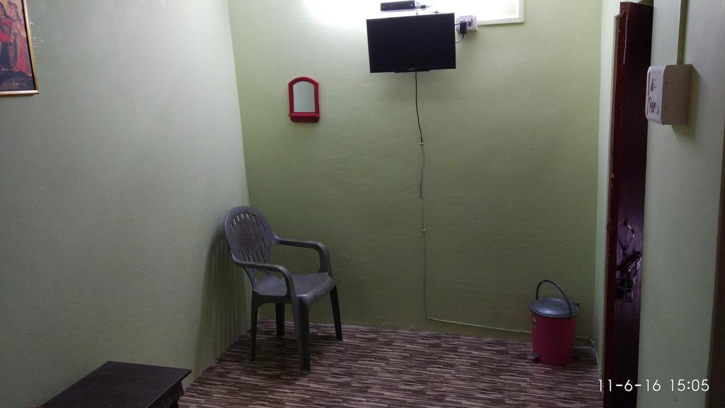 Radha Krishna Home Varanasi Ngoại thất bức ảnh