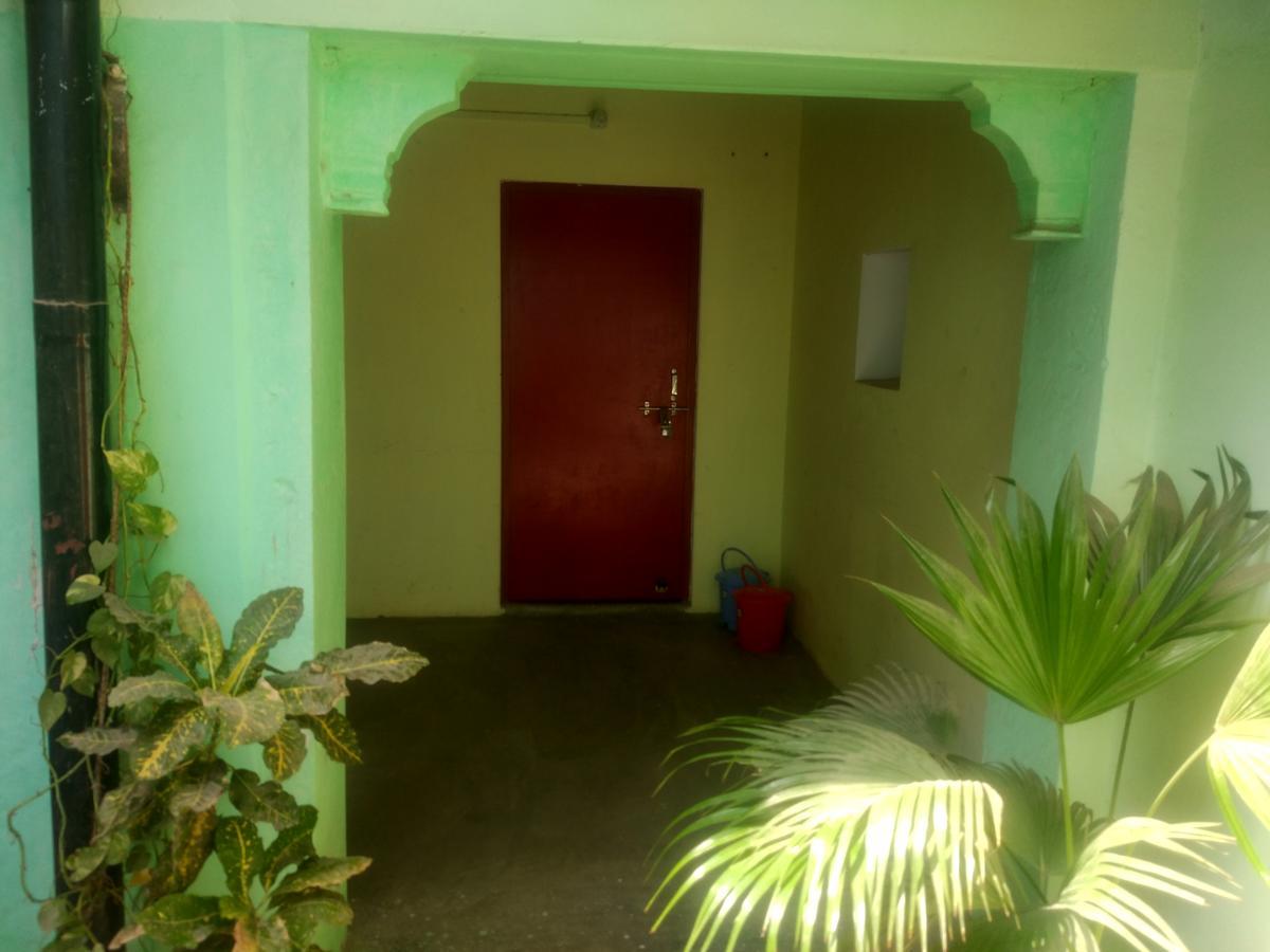 Radha Krishna Home Varanasi Ngoại thất bức ảnh